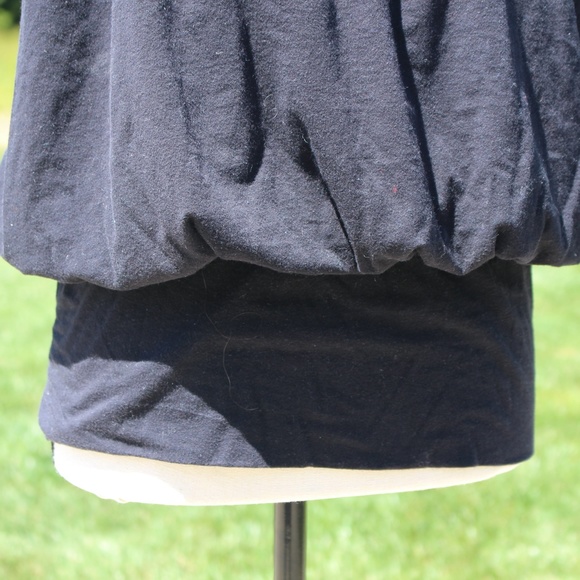 Max Studio, black sleevless shirt - Picture 6 of 10